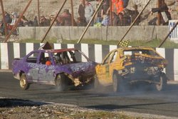 2 Litre Bangers Action Photos