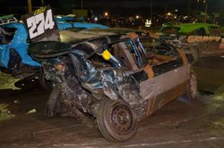 2 Litre Bangers Wreck Photos