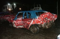 2 Litre Bangers - Wreck Photos